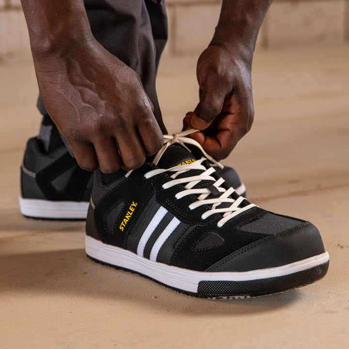 STANLEY Berwick Low Men's Lightweight, Steel Toe, Safety Work Trainer, Black, Model Detail View