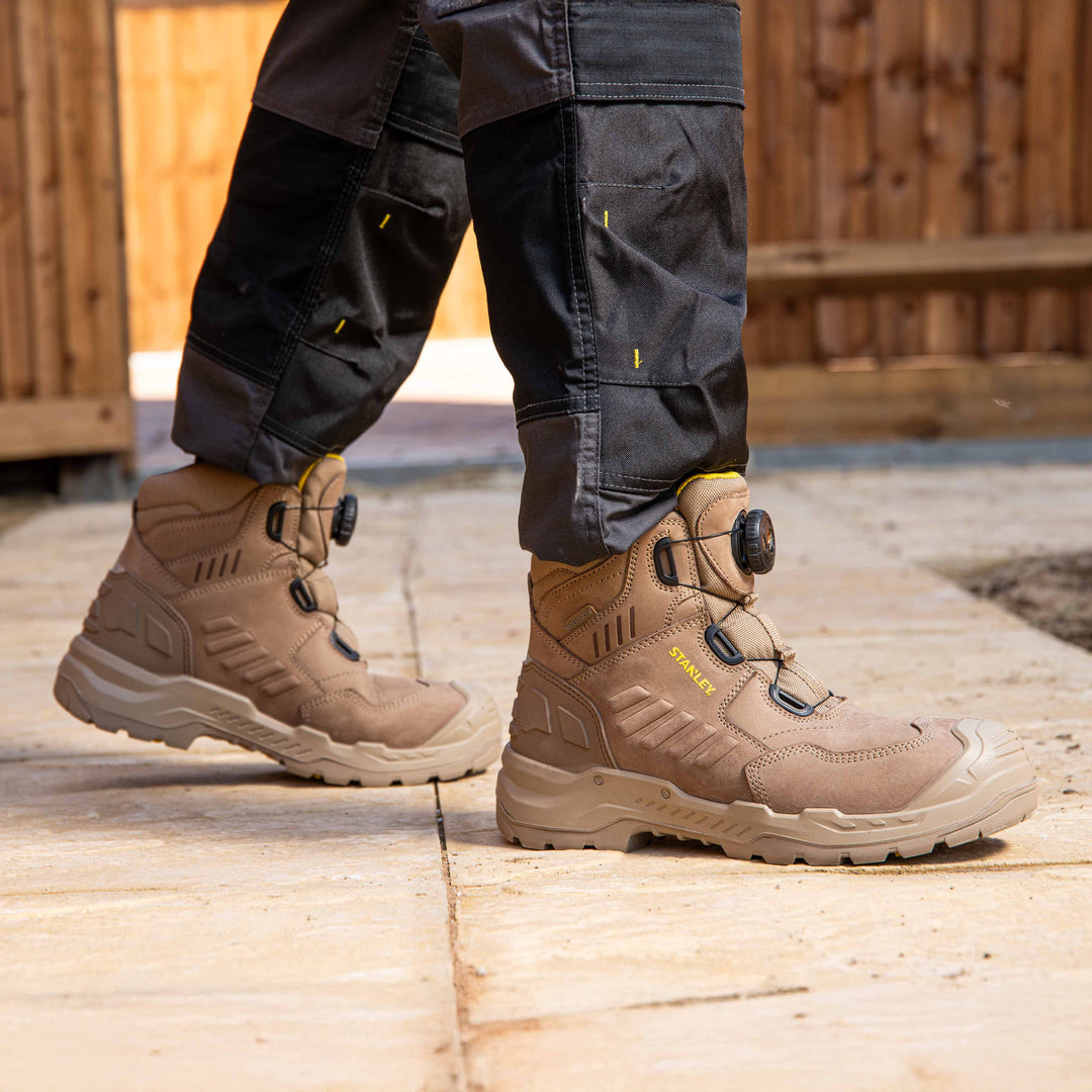 STANLEY Michigan Men's Fitgo Lacing System, Waterproof, S7 Safety Work Boot, Stone, Model View Facing Right